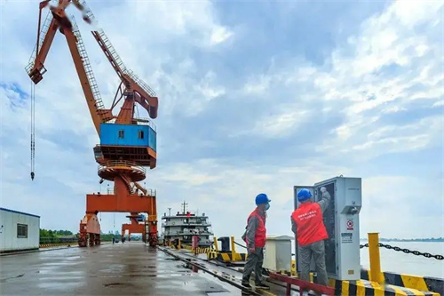 1707269731585080.jpg 沿长江看岸电⑦:标准化建设绿色岸电1.jpg