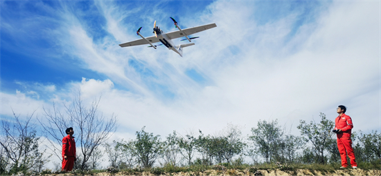 中国石油东方物探：数智破解地下“油气密码” AI赋能物探领域转型新生态1.jpg