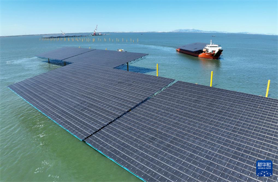 1758243343438200.jpg 河北昌黎:海上光伏项目建设忙5.jpg